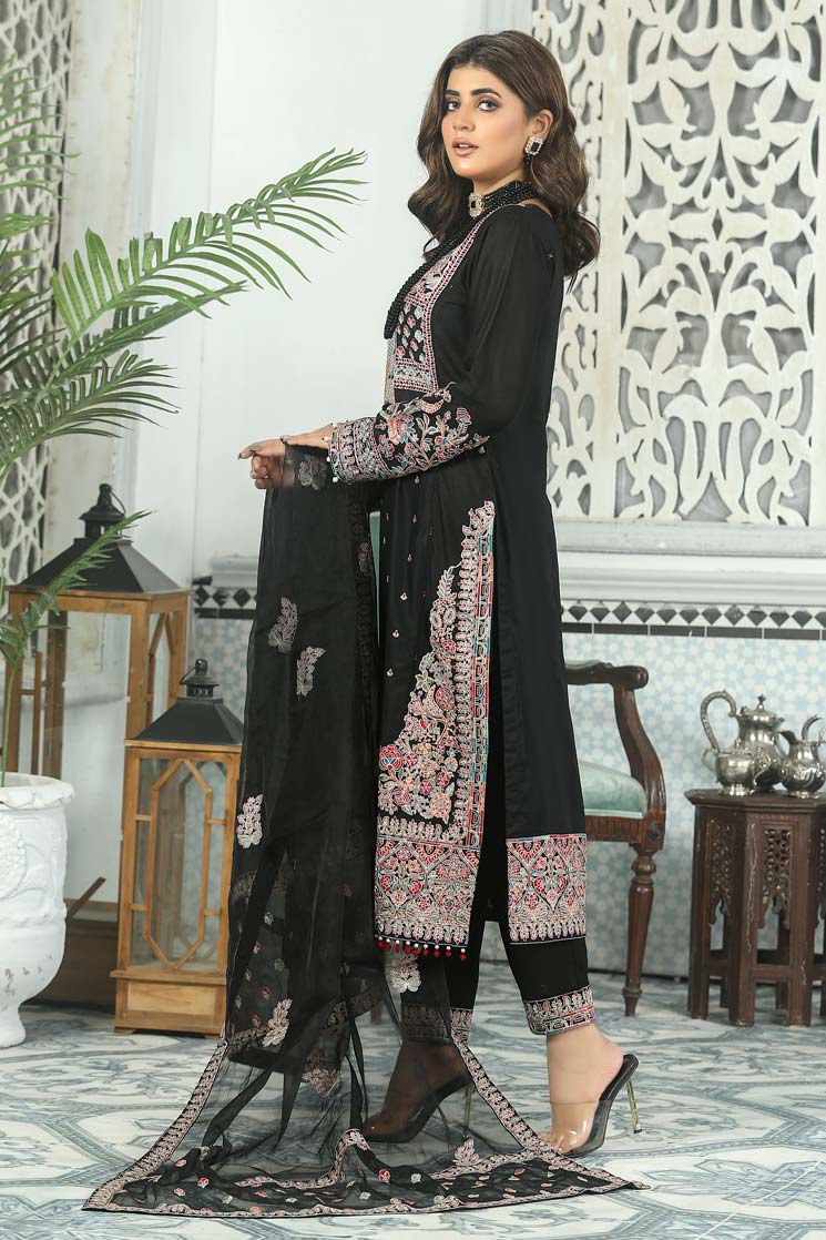 Embroidered Luxury Lawn Pret